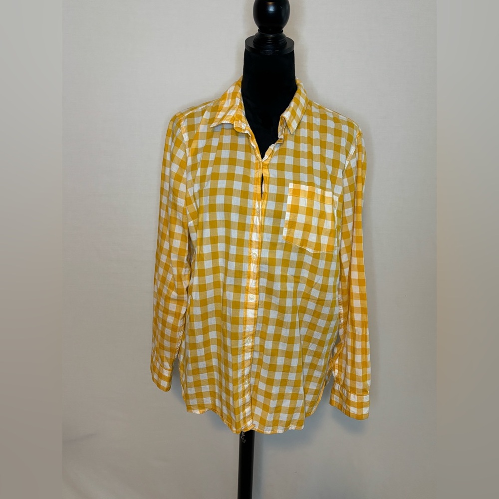 Old Navy Yellow and White Gingham Button Down Shirt
